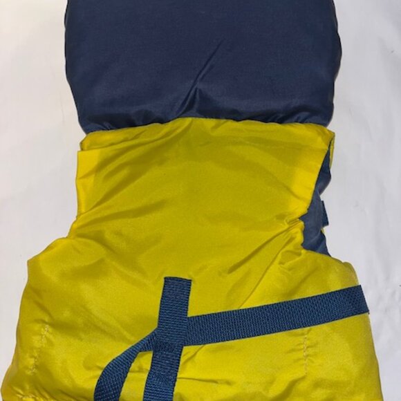Kent Watersports US Coast Guard Approved Child (30 lbs) life jacket - Picture 2 of 3